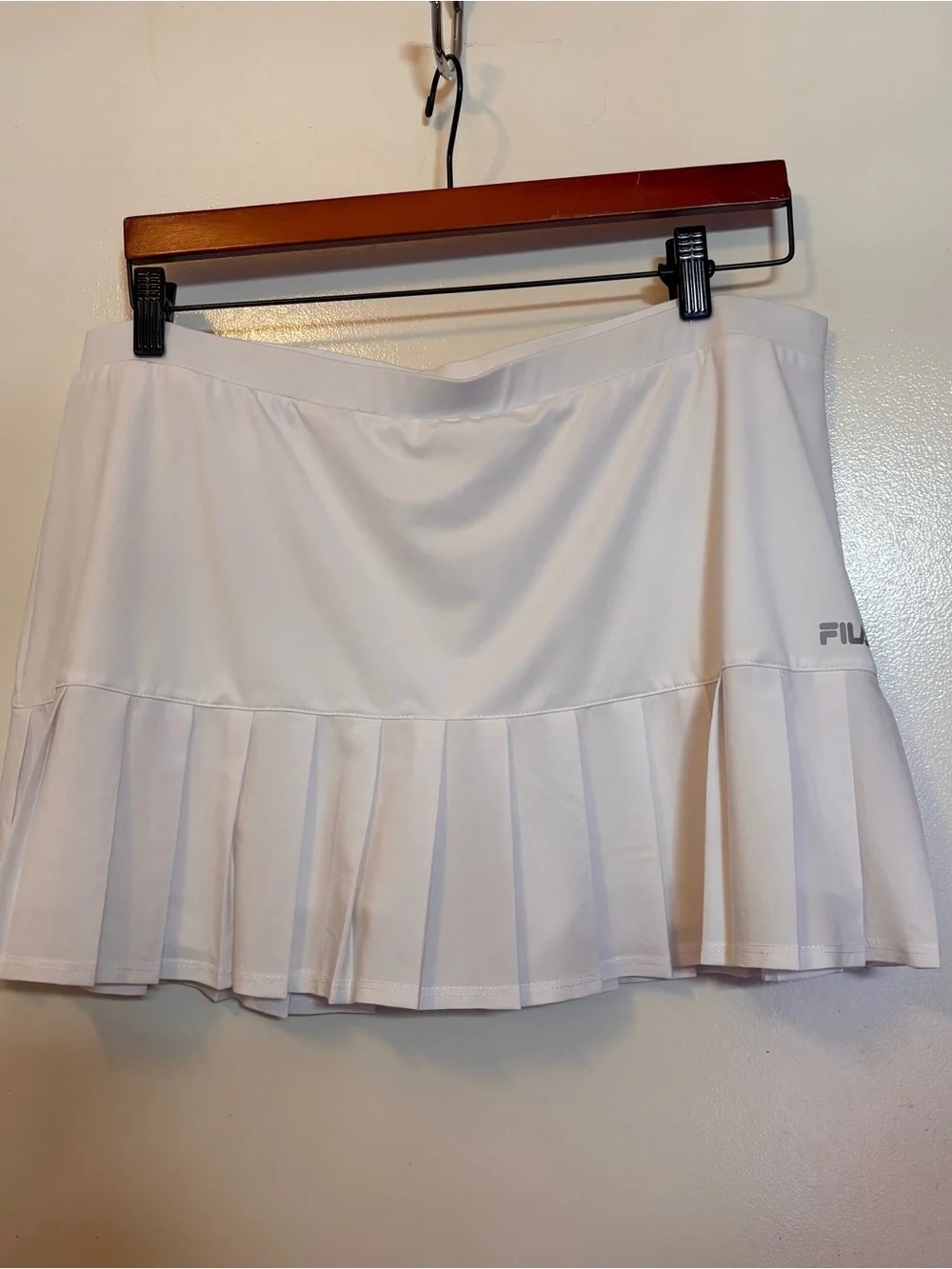 FILA White Pleated Tennis Mini Skirt